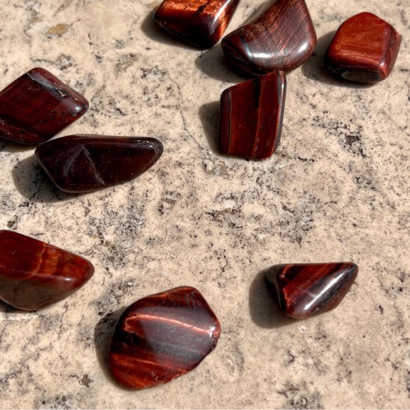 2 Ounces of Tumbled Red Tiger Eye Stones - Picture 7 of 12